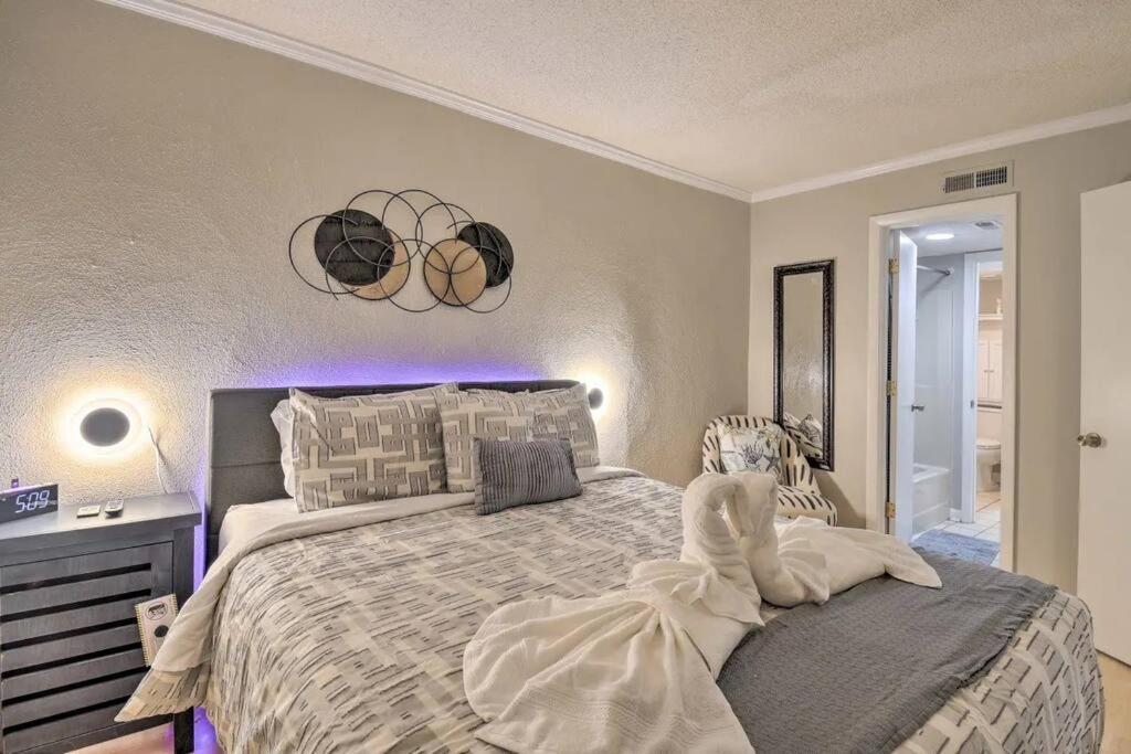 Coastal Escape Penthouse With Ocean Views Lägenhet Myrtle Beach Exteriör bild