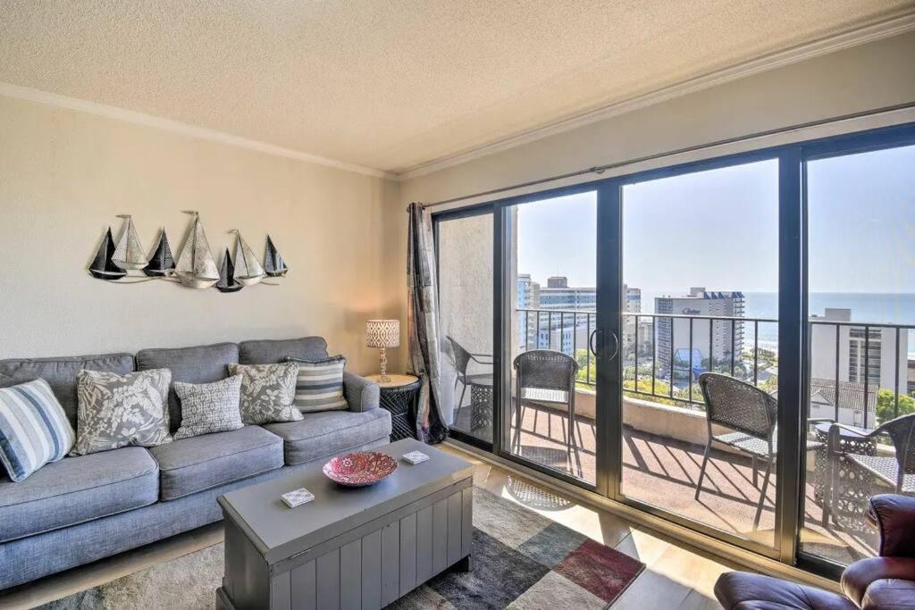 Coastal Escape Penthouse With Ocean Views Lägenhet Myrtle Beach Exteriör bild